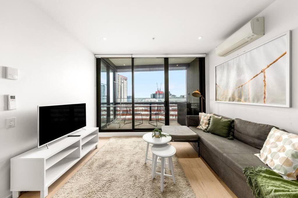 Apartment Cozy 1 Bedroom In Docklands Melbourne