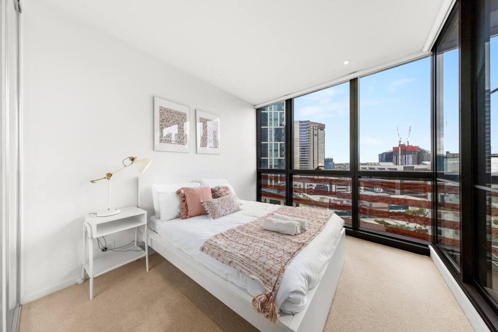 Cozy 1 Bedroom In Docklands Melbourne